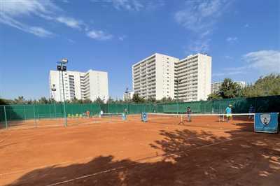 آکادمی تنیس شهرک امید